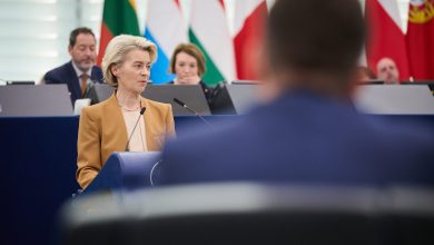 Von der Leyen: Ukrayna'nın savunma sanayisini Avrupa'ya entegre edecek adımları atmalıyız