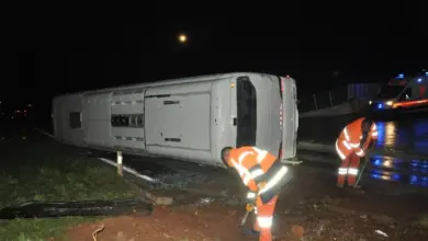 Akkuyu NGS'de inşaat işçilerini taşıyan otobüs devrildi, 23 kişi yaralandı