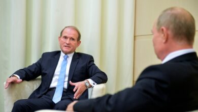 Çek Cumhuriyeti Medvedchuk ve ortağına yaptırım uyguladı