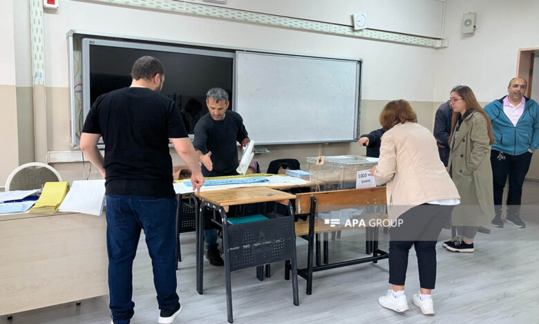 Diyarbakır'da özerk seçimler sırasında silahlı çatışma yaşandı, ölü ve yaralılar oldu