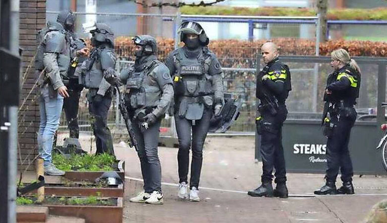 Hollanda'da 3 rehine serbest bırakıldı: Operasyon devam ediyor