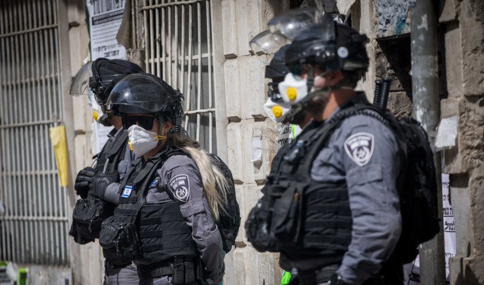 İsrail polis operasyonunda teröre destek verdikleri gerekçesiyle 8 kişi tutuklandı - İsrail Haberleri