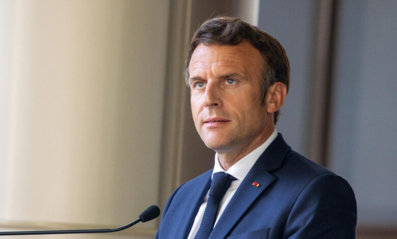 Macron: Fransa yakın gelecekte Ukrayna'ya askeri personel göndermeyi düşünmüyor