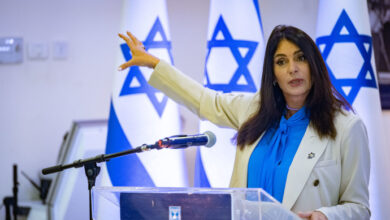 Miri Regev: Benny Gantz'ın ABD gezisi İsrail ve Netanyahu'yu baltalıyor - İsrail Haberleri