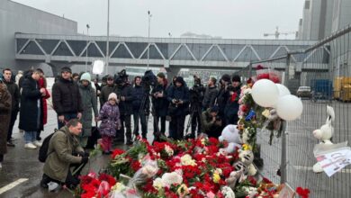 Rusya'da Crocus Belediye Binası'ndaki terör saldırısında hayatını kaybedenler için bir günlük yas ilan edildi