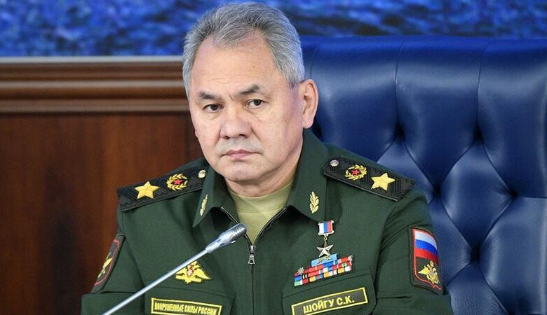 Shoigu: Rusya, Ukrayna ordusunu batıya doğru itmeye devam ediyor