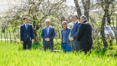 Elçin Zeynalov Lerik'te vatandaşları kabul ederek çiftlikleri ziyaret etti (FOTOĞRAF)