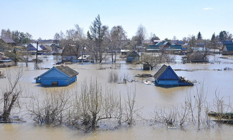 Kazakistan'ın 10 bölgesinde olağanüstü hal ilan edildi