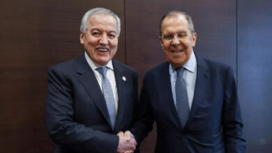 Lavrov Tacik mevkidaşı ile gerilimi görüştü