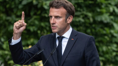 Macron, Fransa'nın Crocus terör saldırısına karıştığı yönündeki suçlamaları reddetti