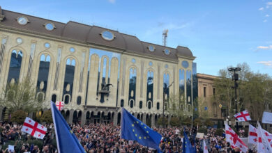 Muhalefet Gürcistan'da protesto çağrısında bulundu