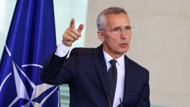 Stoltenberg Ukrayna'ya ilave 100 milyar dolar verecek.  euronun ayrılmasını önerdi