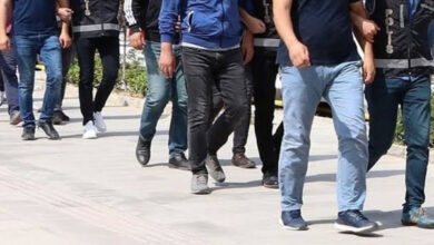 Türkiye'de yasa dışı sokak eylemleri nedeniyle 340 kişi gözaltına alındı