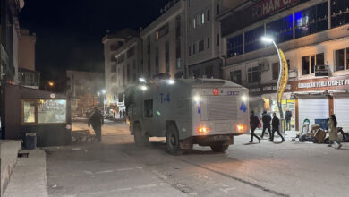 Van'da gösteri ve eylemler yasaklandı, PKK'ya destek veren 89 kişi gözaltına alındı