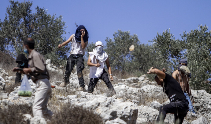 Ynet fotoğrafçısı Batı Şeria'da saldırıya uğradı - İsrail Haberleri