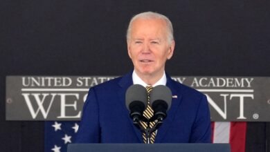 Biden, Putin'i askeri akademide 'zalim bir tiran' olarak nitelendirdi