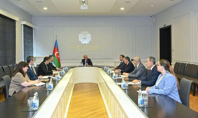 Qarabağ Universitetinin rektoru kollektivə təqdim olundu (FOTO)