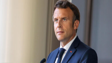 Macron Yeni Kaledonya'yı ziyaret edecek