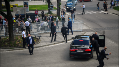 Reuters: Slovakya, Fico'yu öldürmeye çalışan kişinin tek başına hareket etmediği versiyonunu doğruluyor