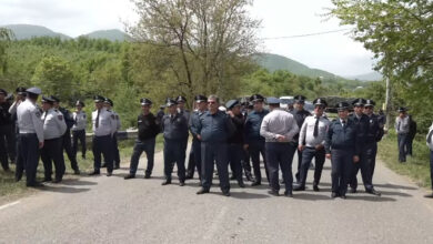 Tavuş sakinlerinin kapattığı Ermenistan-Gürcistan yolu açıldı