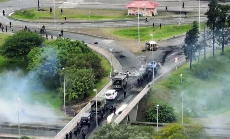 Yeni Kaledonya'da bağımsızlık yanlısı destekçiler ile polis arasındaki çatışmalar devam ediyor - VİDEO