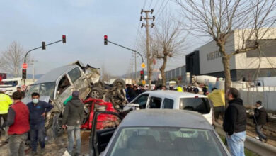 Türkiye'de ciddi bir trafik kazası yaşandı ve yaralılar var