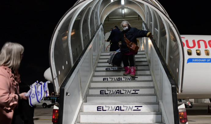 Yeni göçmen konut yardımında %50 kesinti yapıldı ve komitede tartışmalara yol açtı - İsrail Haberleri