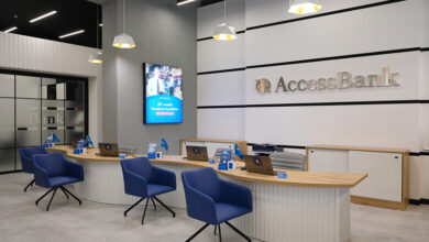 “Access Bank”ın depozitləri 21 milyon manatdan çox azalıb, şirkətlər 12 milyon manatdan çox vəsaitlərini bankdan çıxarıblar