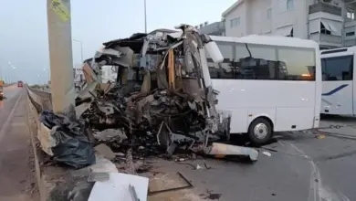 Antalya'da Rus turistleri taşıyan otobüs kaza yaptı, 20 kişi yaralandı - GÜNCELLEME