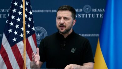 Biden, Zelensky ile görüşmede: "Yanınızdayız"