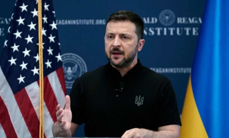 Biden, Zelensky ile görüşmede: "Yanınızdayız"