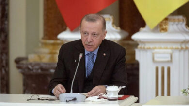 Erdoğan, Putin'e Rusya ile Ukrayna arasında arabuluculuk teklif etti