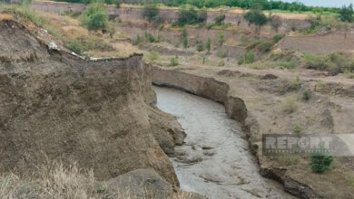 Qudyalçaya gələn güclü sel Küpçalqışlaq kəndinin yolunu uçurdu (FOTO)