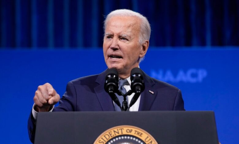 Joe Biden başkanlık seçimlerine katılmayı reddettiğini açıkladı