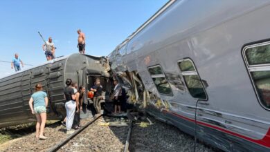 Kazan-Adler yolcu treni Volgograd bölgesinde raydan çıktı