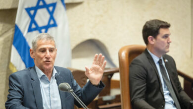 Knesset 3 ay tatile girecek, Yair Golan protesto çağrısında bulundu - İsrail Haberleri