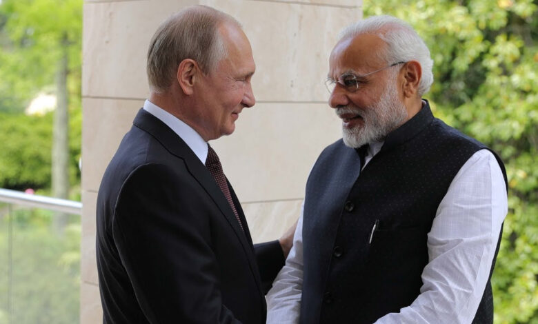 Putin, Modi ile Rusya'da görüşecek