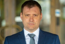 Slovakya Başbakan Yardımcısı Olimpiyatların kapanış törenine gitmeyi reddetti
