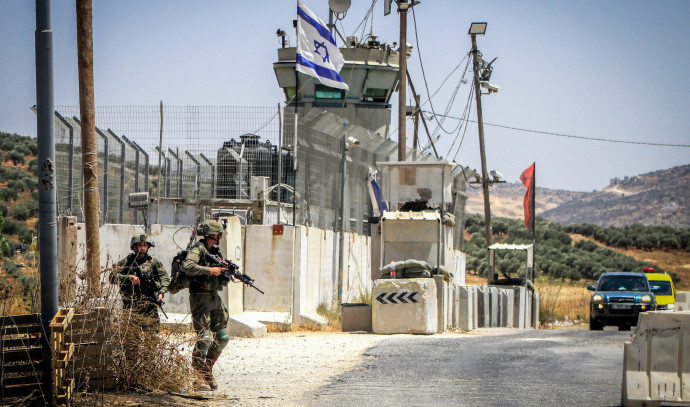 Teröristler Nablus sınırındaki IDF karakolunda IDF askerine ateş açtı - İsrail Haberleri