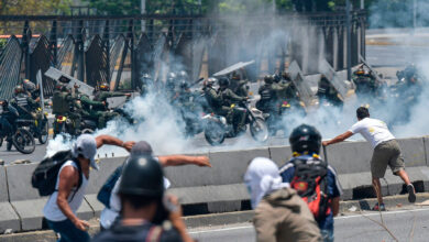 Venezuela'daki olaylarda 23 asker yaralandı