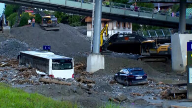 Avusturya'da şiddetli heyelan nedeniyle 350 kurtarma görevlisi seferber edildi