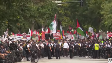 Chicago'daki binlerce protestocu İsrail'e yapılan askeri yardımın sona ermesini talep etti