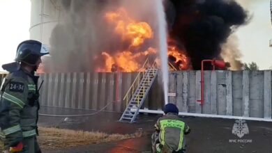 Drone'lar Orel'de bir evi ve Rostov ve Belgorod yakınlarındaki petrol depolarını vurdu