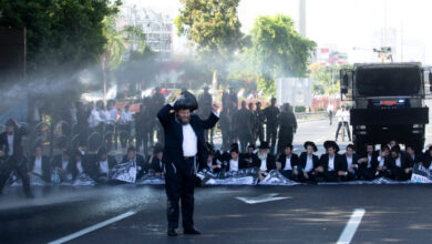 Gali Baharav-Miara, haredi askerliğini zorlamak için maaşları askıya aldı - İsrail Haberleri