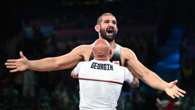 Gürcü güreşçi Geno Petriashvili Olimpiyat şampiyonu oldu