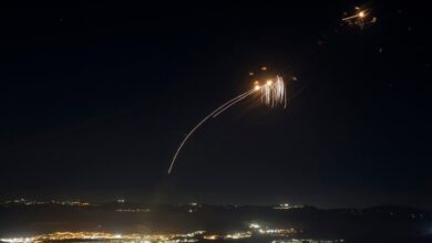 Hizbullah gece boyunca İsrail'in kuzeyine onlarca roket fırlattı