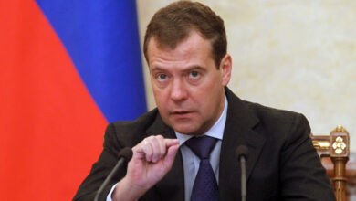 Medvedev: Almanya'da tanklarımızı görecekler