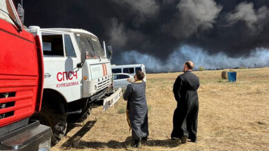 Ukrayna ordusu, yangınların devam ettiği Rusya'daki petrol üssüne bir kez daha saldırdı