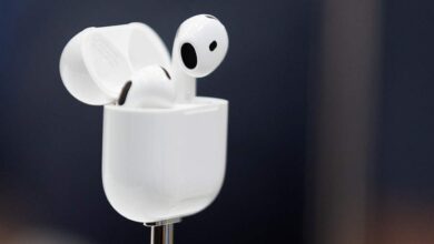 Apple, yeni AirPods modelinde şarj kablosuna yer vermedi