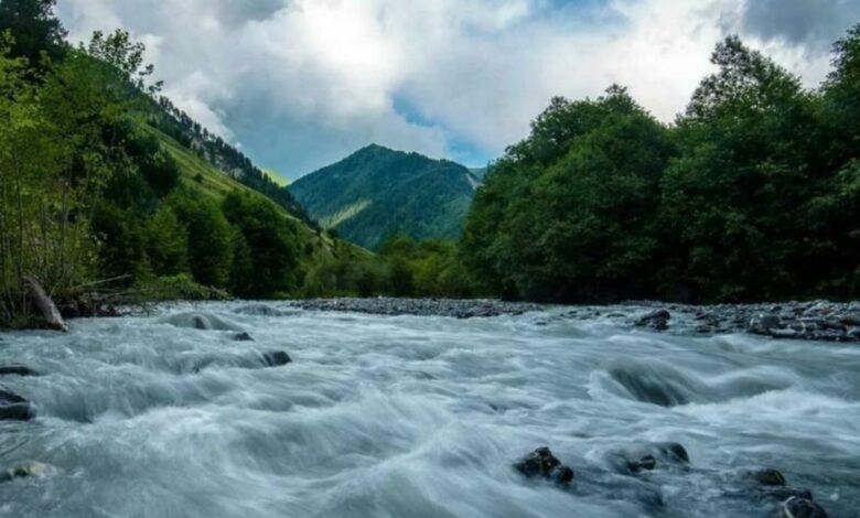 Bir hafta önce Bolshaya Liakhvi Nehri'nde bulunan cesedin kimliği belirlendi.